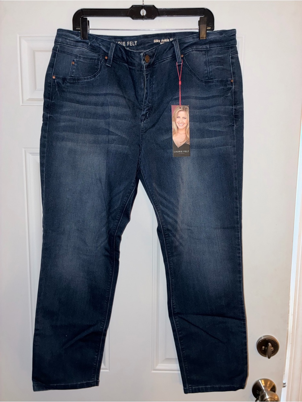 NWT LAURIE FELT XL Silky Ankle Skinny with Zipper | Vital Stretch Technology